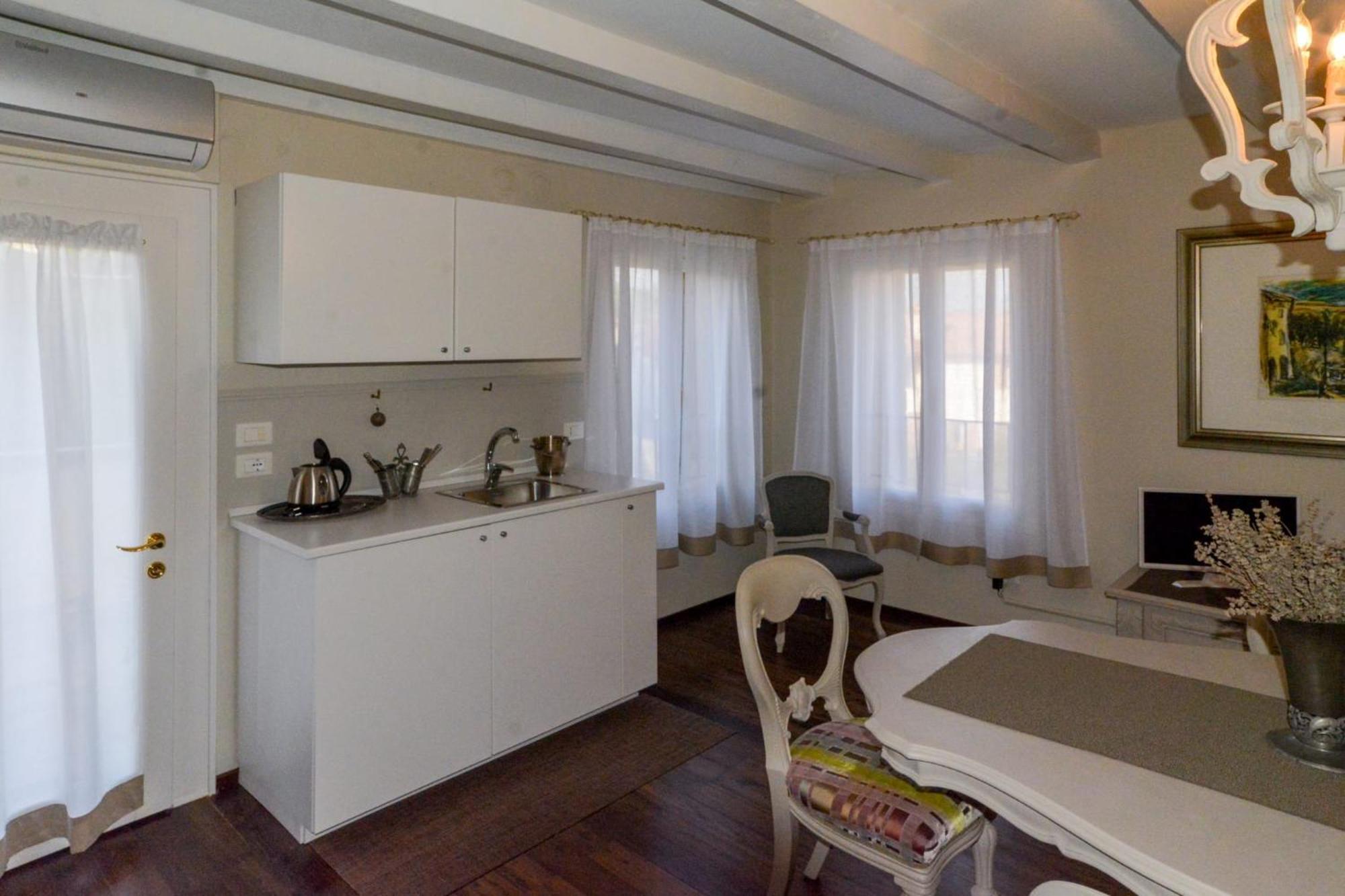 Hotel I Torretti Locazione Turistica, Ristorante, Lounge Bar Asolo Zewnętrze zdjęcie
